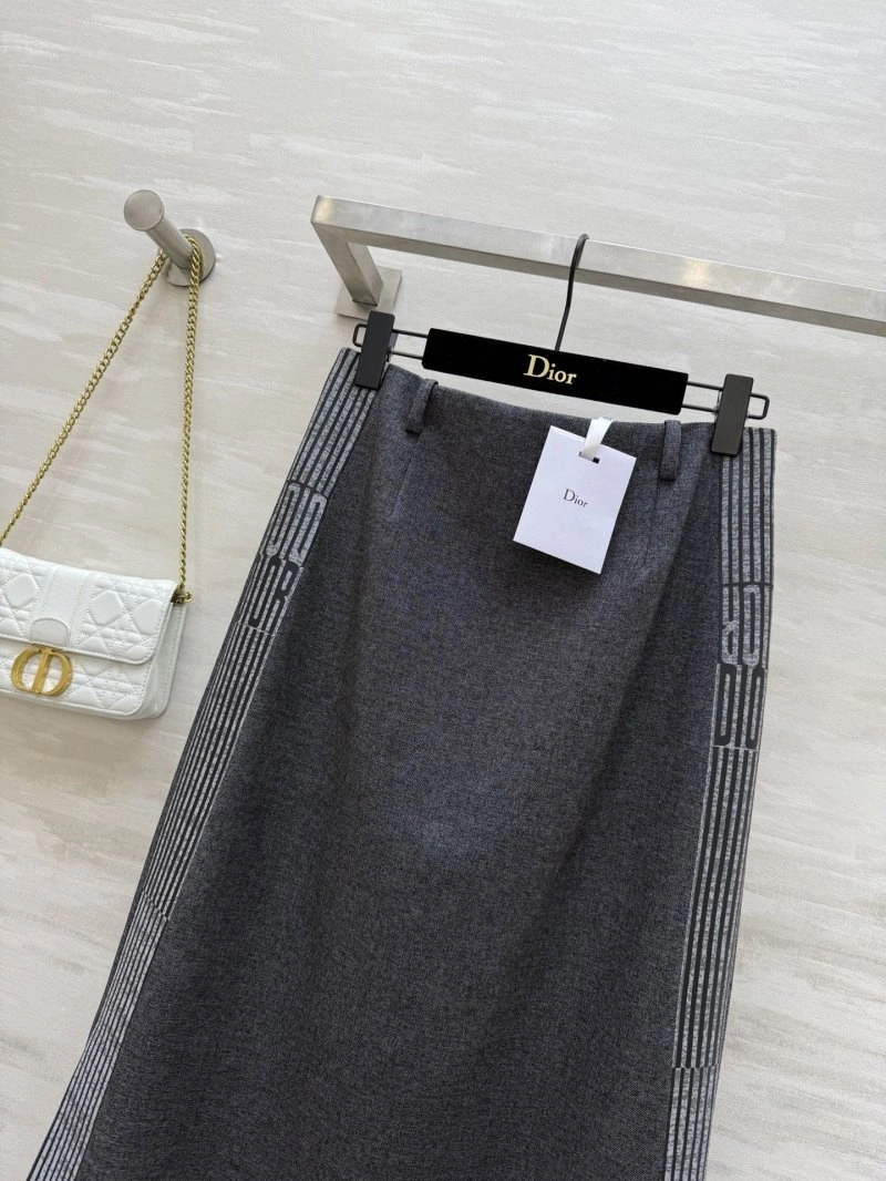 Christian Dior Dress Trendsetting 112419