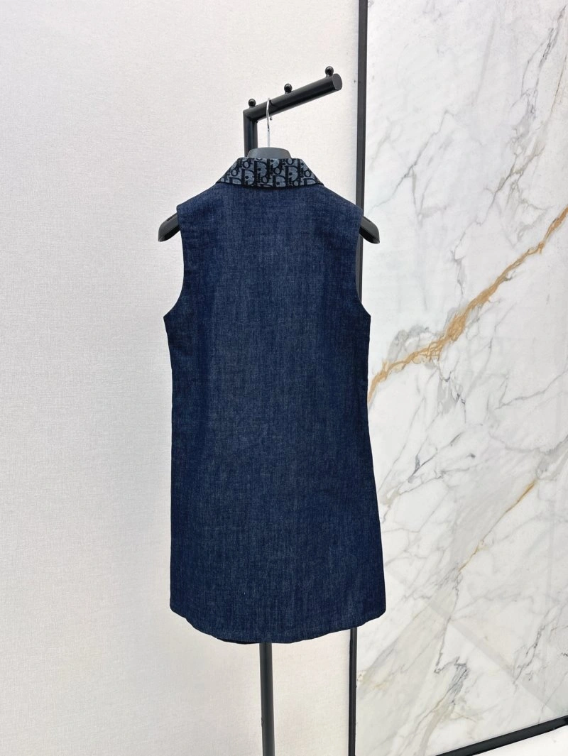 Effortless Christian Dior Dress 112414