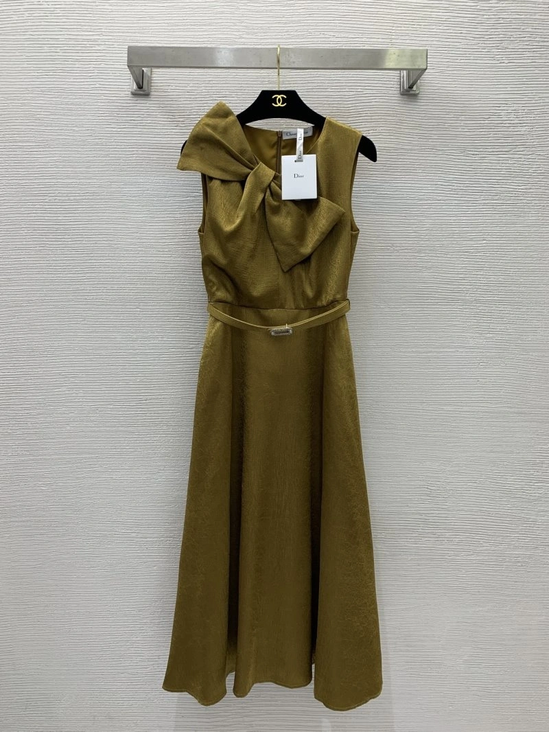 Functional Christian Dior Dress 112422