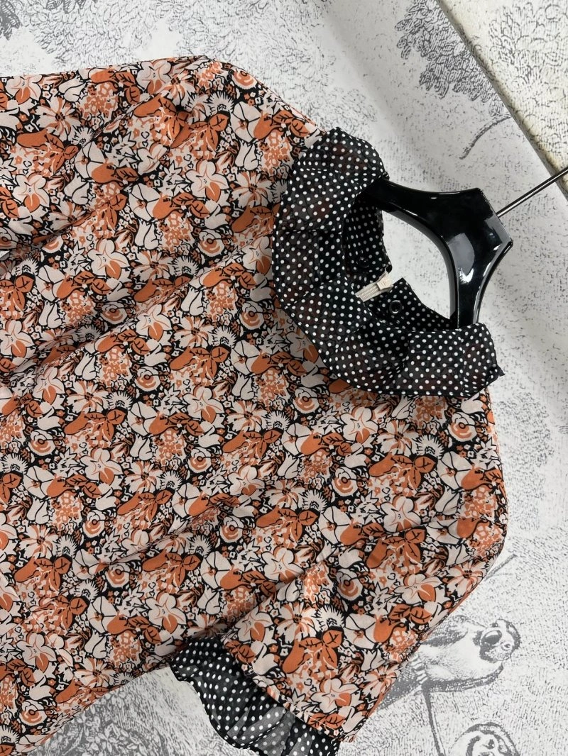 Supportive Christian Dior Dress 112423