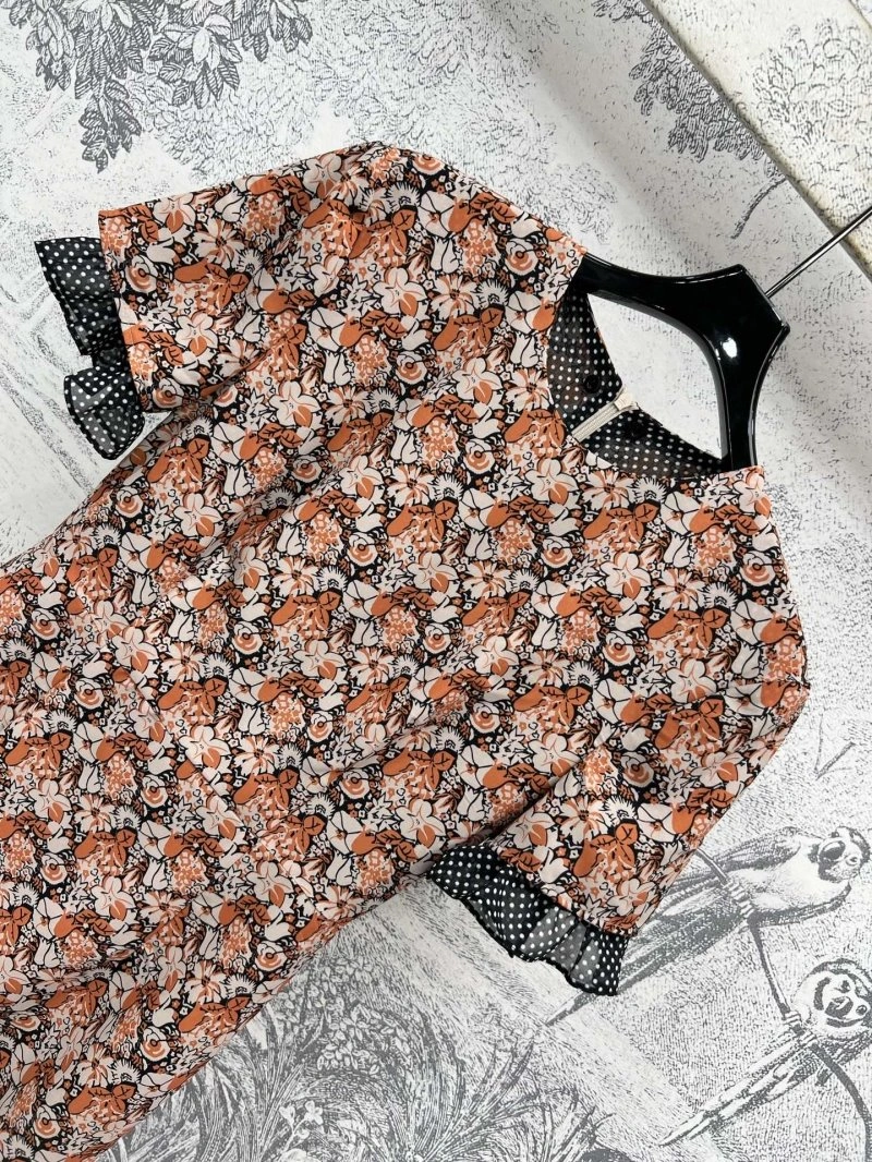 Supportive Christian Dior Dress 112423