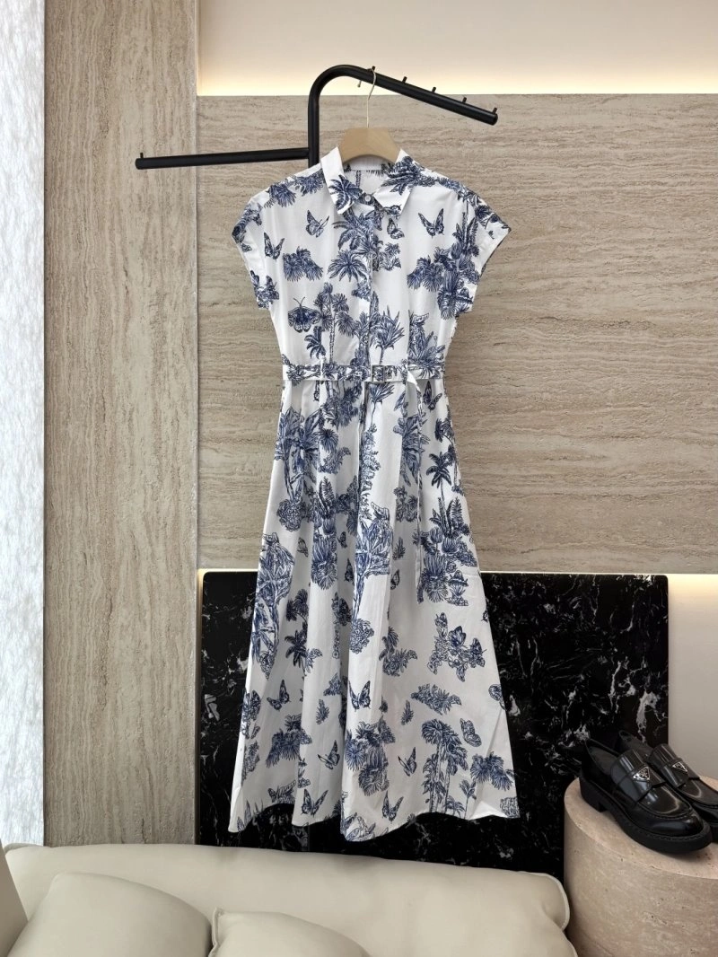Stylish Christian Dior Dress 112377