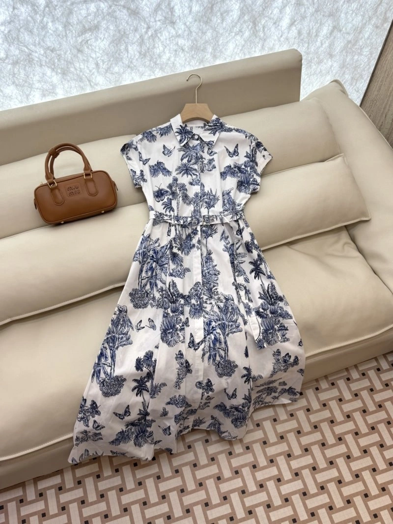 Stylish Christian Dior Dress 112377