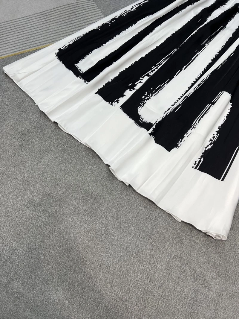 Unique Christian Dior Dress 112392