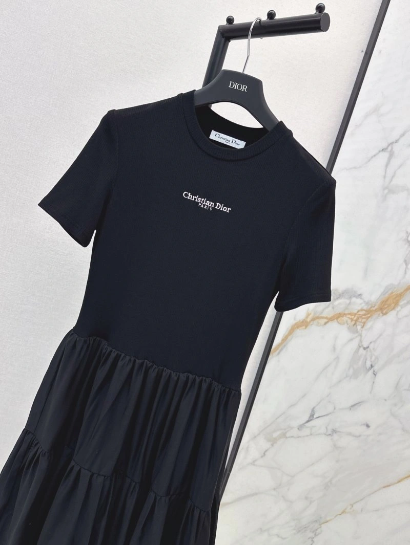 Timeless Christian Dior Dress 112344