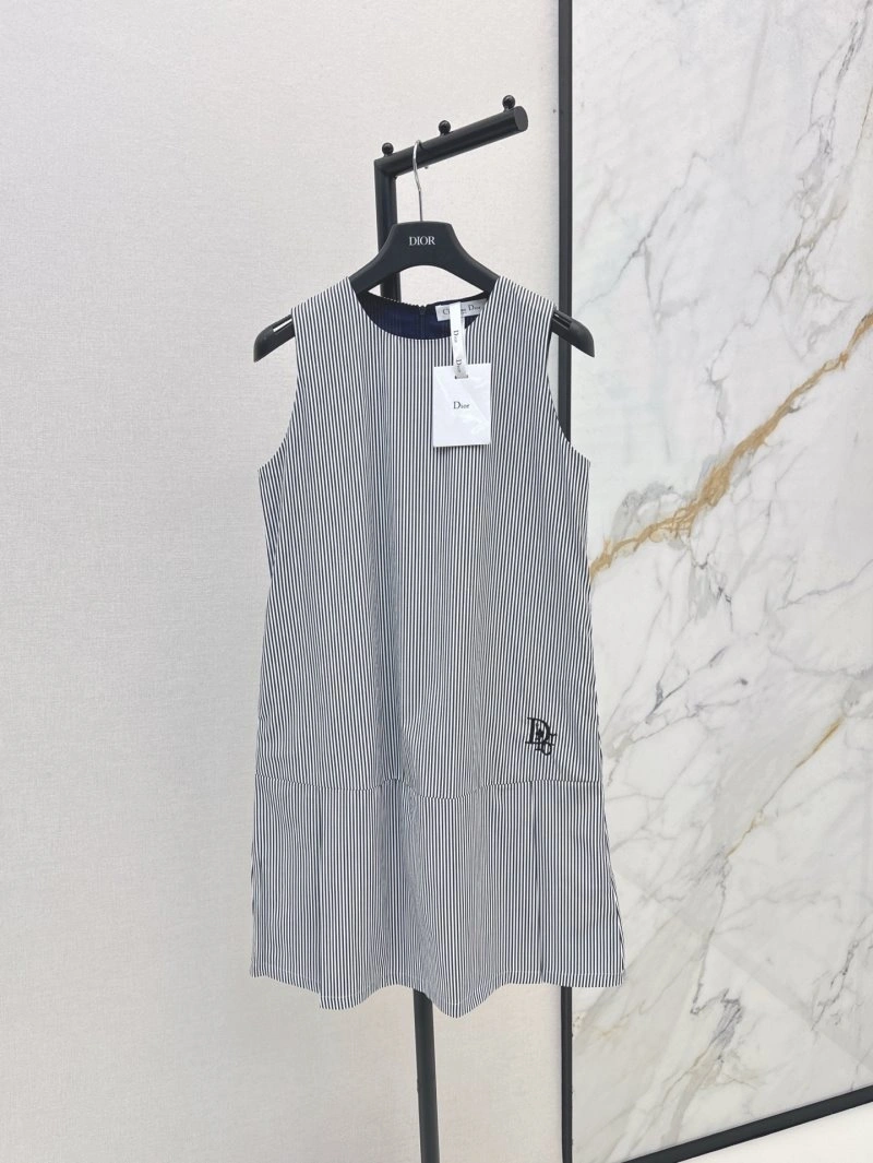 WellDesigned Christian Dior Dress 112317