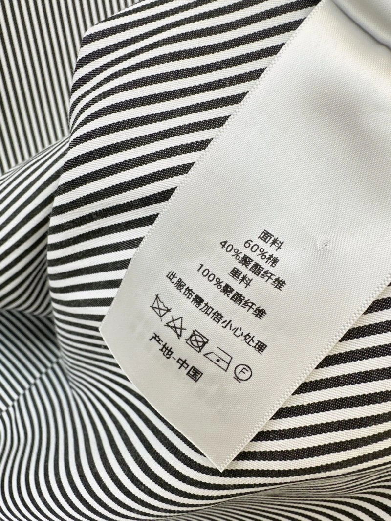 WellDesigned Christian Dior Dress 112317