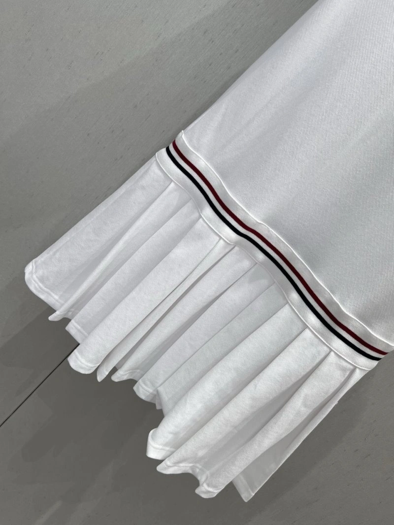 Snug Christian Dior Dress 112311