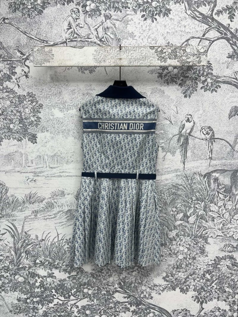 Vibrant Christian Dior Dress 112298