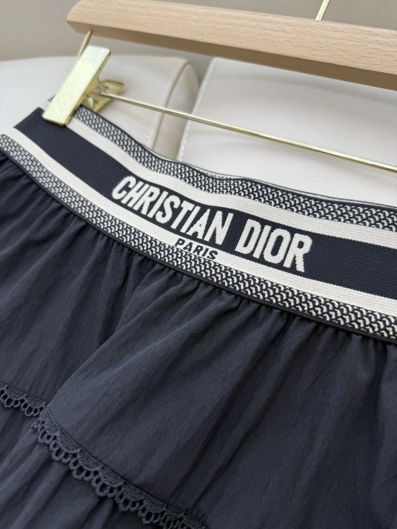 Stylish Christian Dior Dress 113960