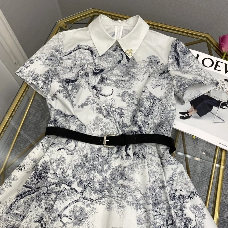 Effortless Christian Dior Dress 113903