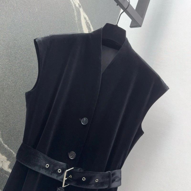 UrbanChic Christian Dior Dress 113892