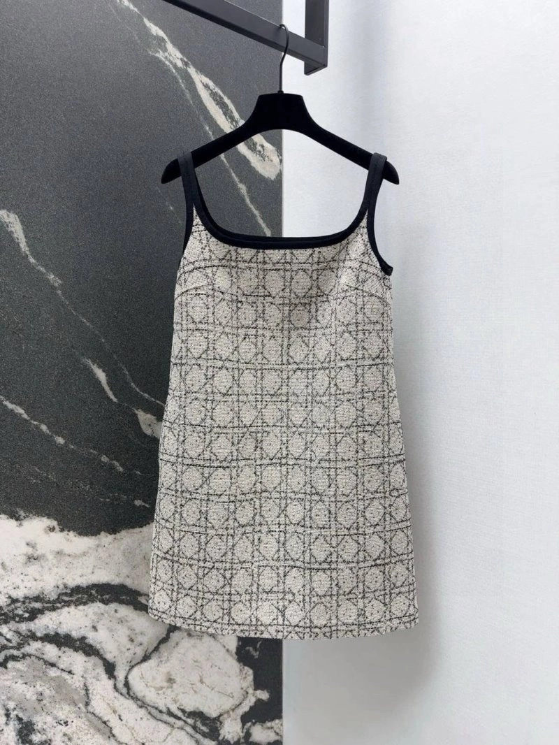 Neat Christian Dior Dress 113838