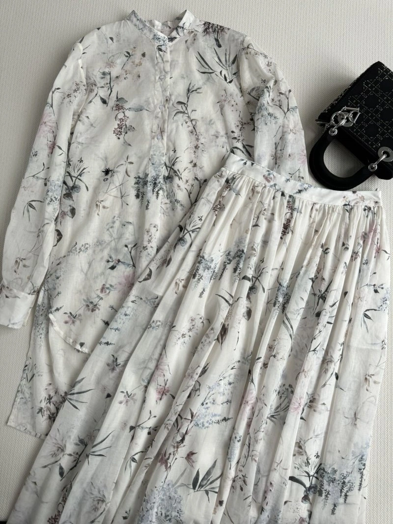 Compact Christian Dior Dress 113529