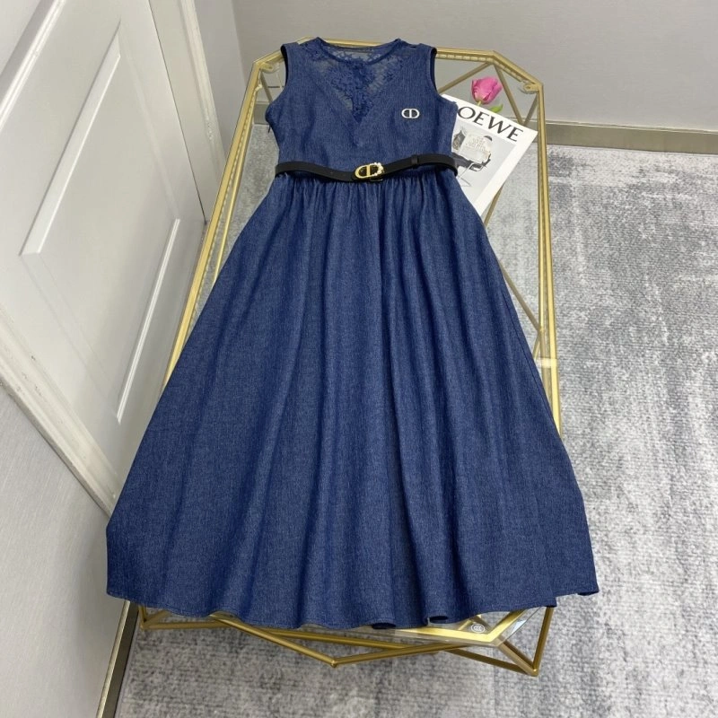 Trendsetting Christian Dior Dress 113505