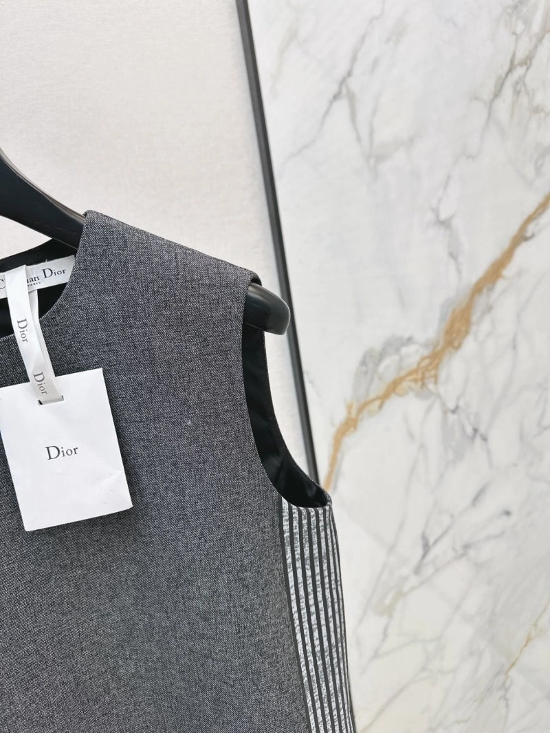 MoistureWicking Christian Dior Dress 113517