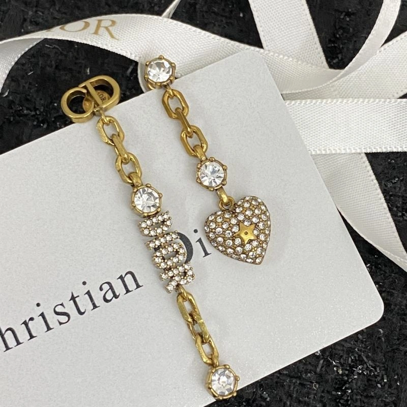 Practical Christian Dior Earrings 236048