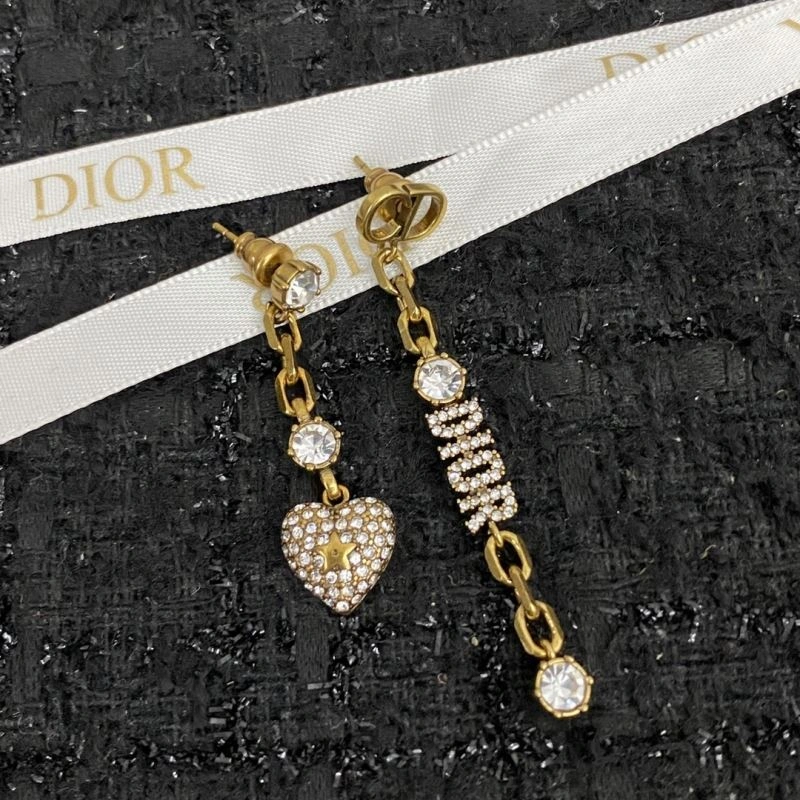 Practical Christian Dior Earrings 236048