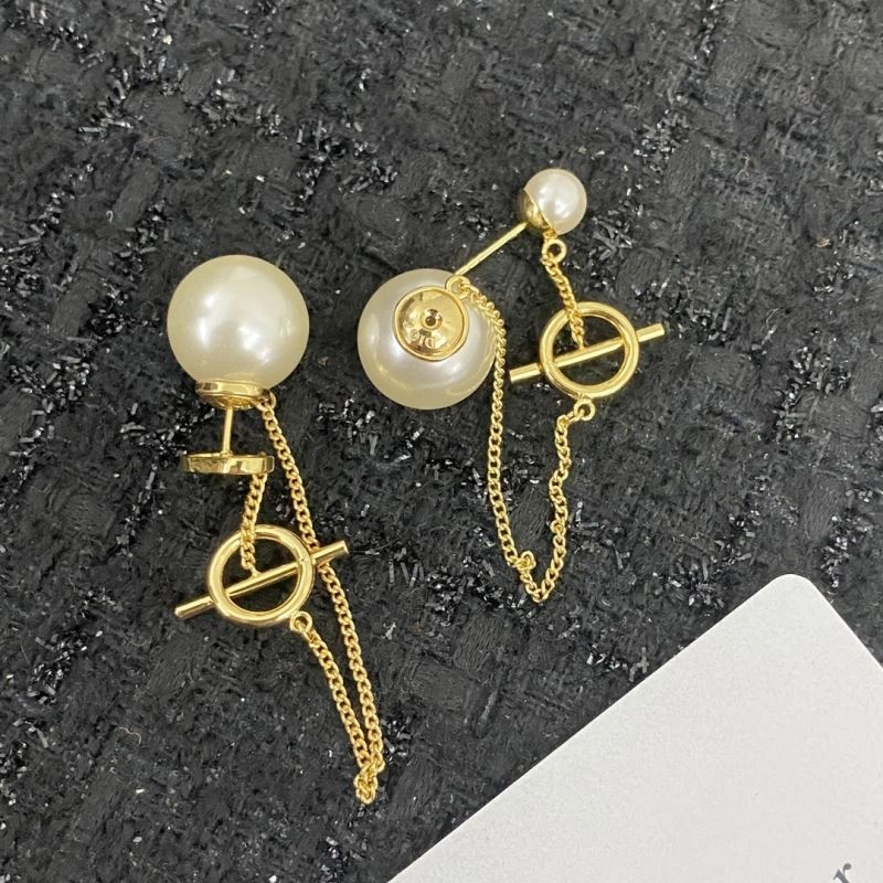 Christian Dior Earrings MoistureWicking 236040