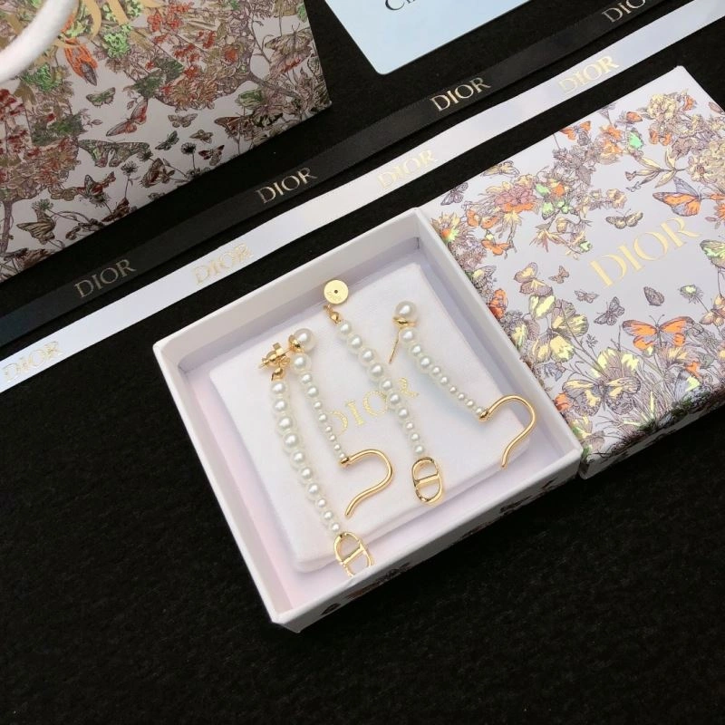 SunProtective Christian Dior Earrings 236043