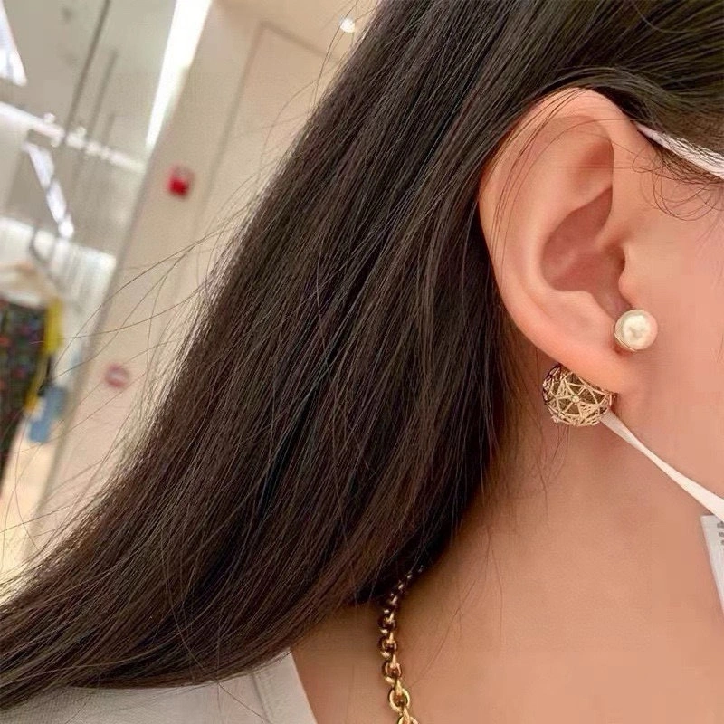 TimelessDesign Christian Dior Earrings 236097