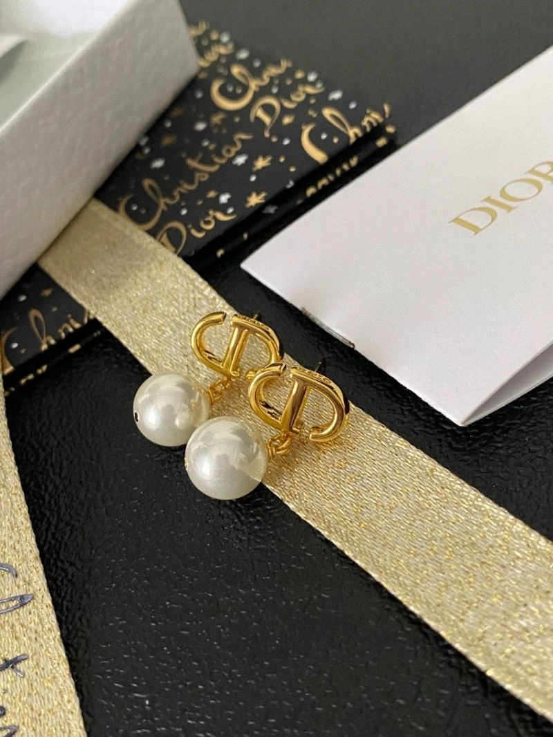 Christian Dior Earrings Casual 236036