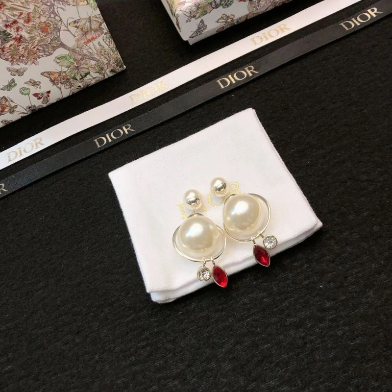 Christian Dior Earrings Trendy 236022