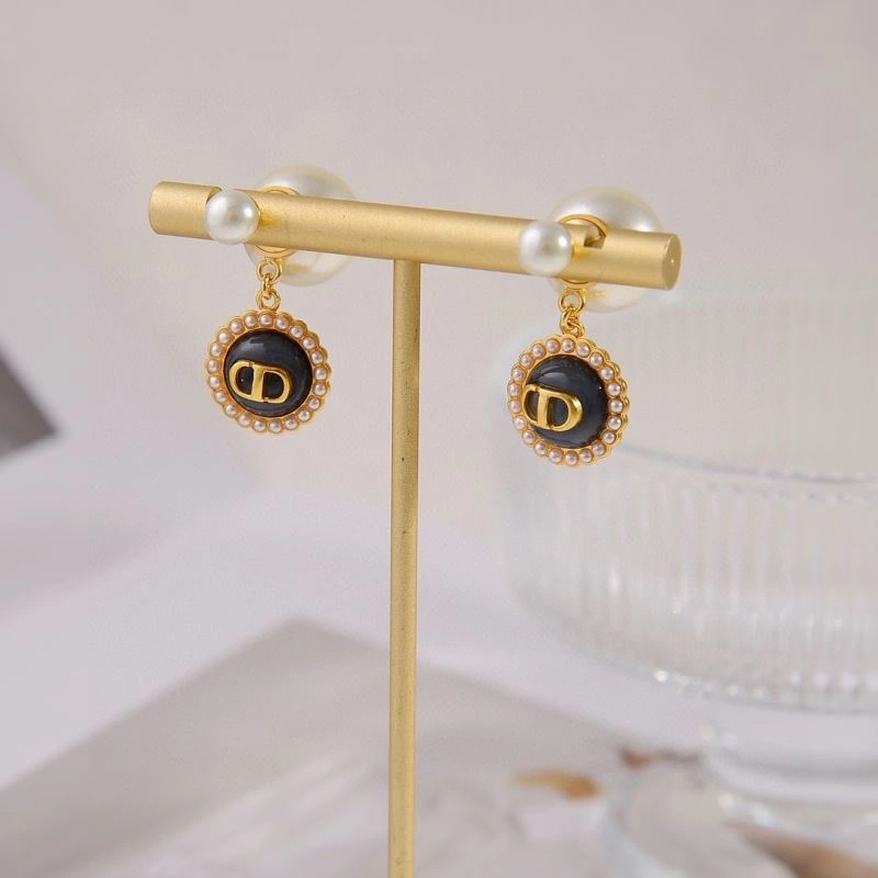 Christian Dior Earrings ModernLook 236091