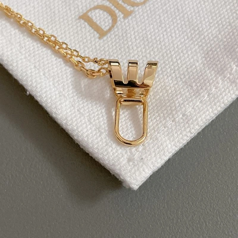 Minimalist Christian Dior Earrings 236035