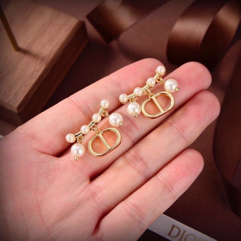 Christian Dior Earrings HighQuality 236080