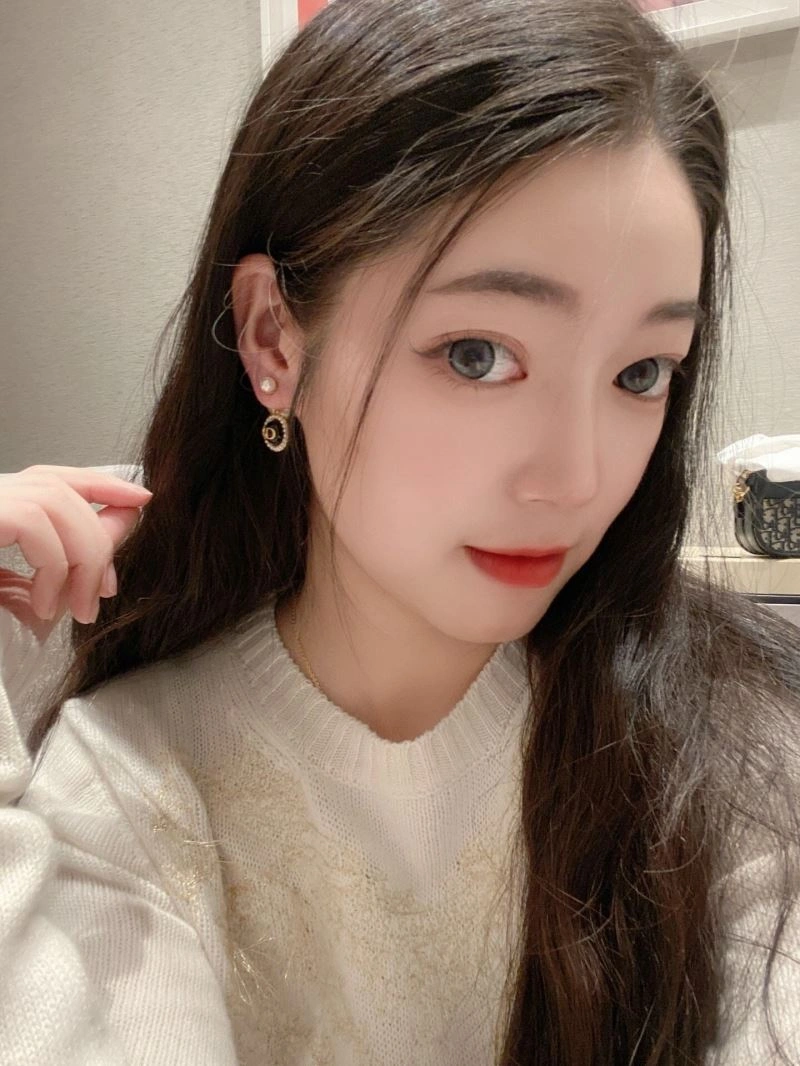 GoAnywhere Christian Dior Earrings 236030