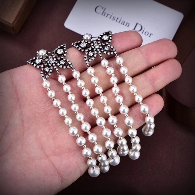 Christian Dior Earrings Lightweight 235984