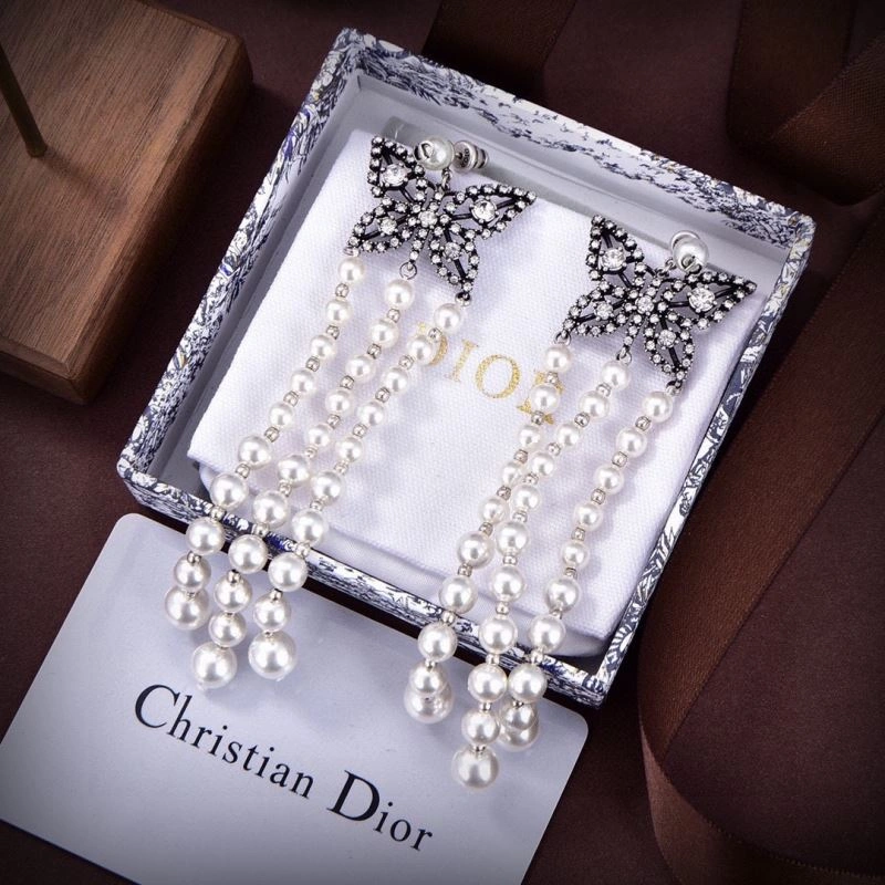Christian Dior Earrings Lightweight 235984