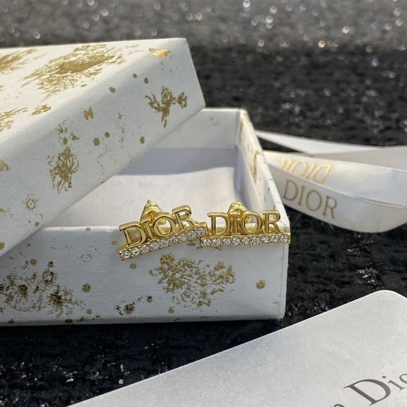 Christian Dior Earrings Refined 235837