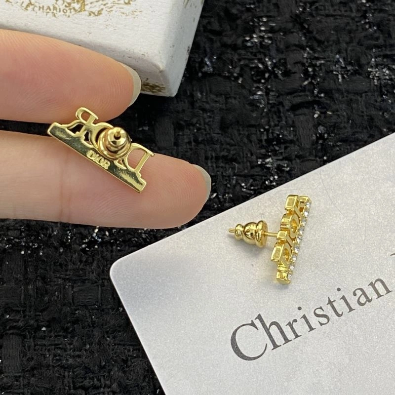 Christian Dior Earrings Refined 235837