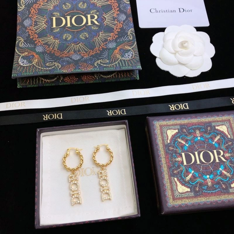 Christian Dior Earrings SmartChoice 235833