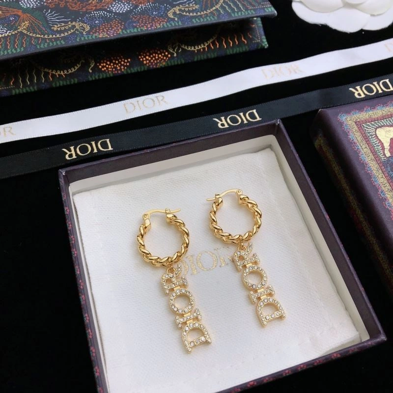 Christian Dior Earrings SmartChoice 235833