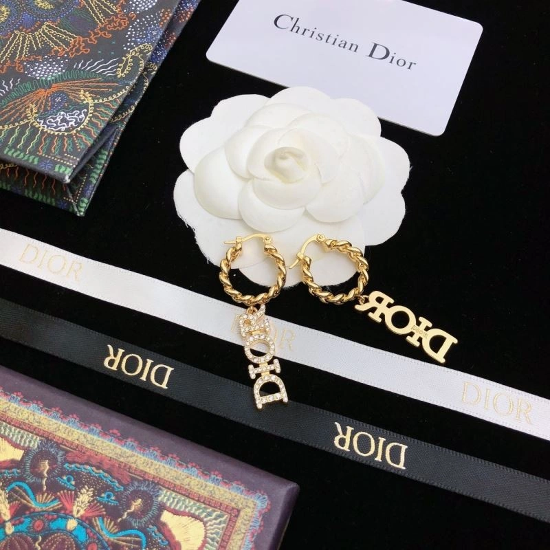 Christian Dior Earrings SmartChoice 235833