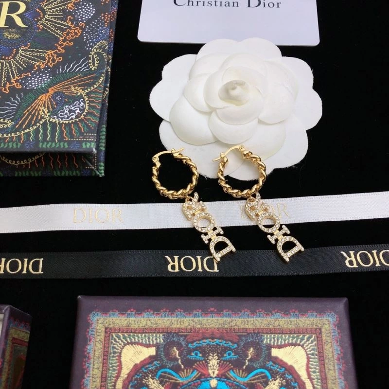 Christian Dior Earrings SmartChoice 235833