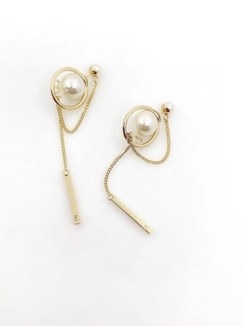 Chic Christian Dior Earrings 235824