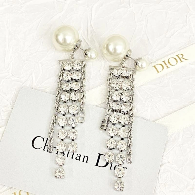 Sustainable Christian Dior Earrings 235881