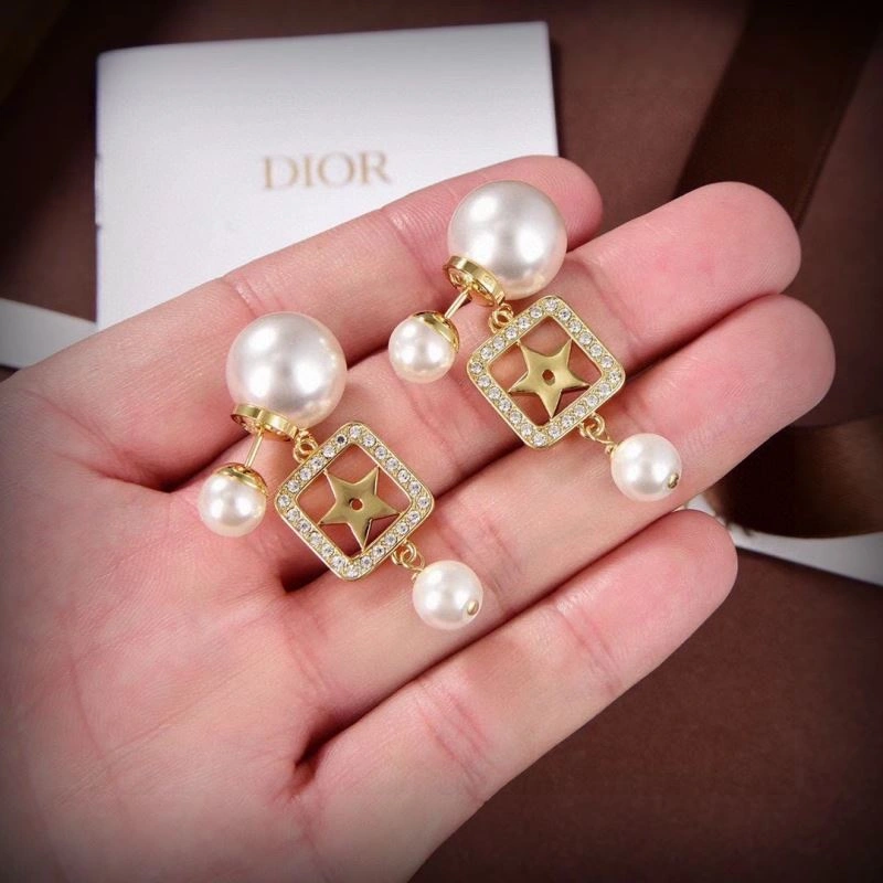 Christian Dior Earrings Vibrant 235817
