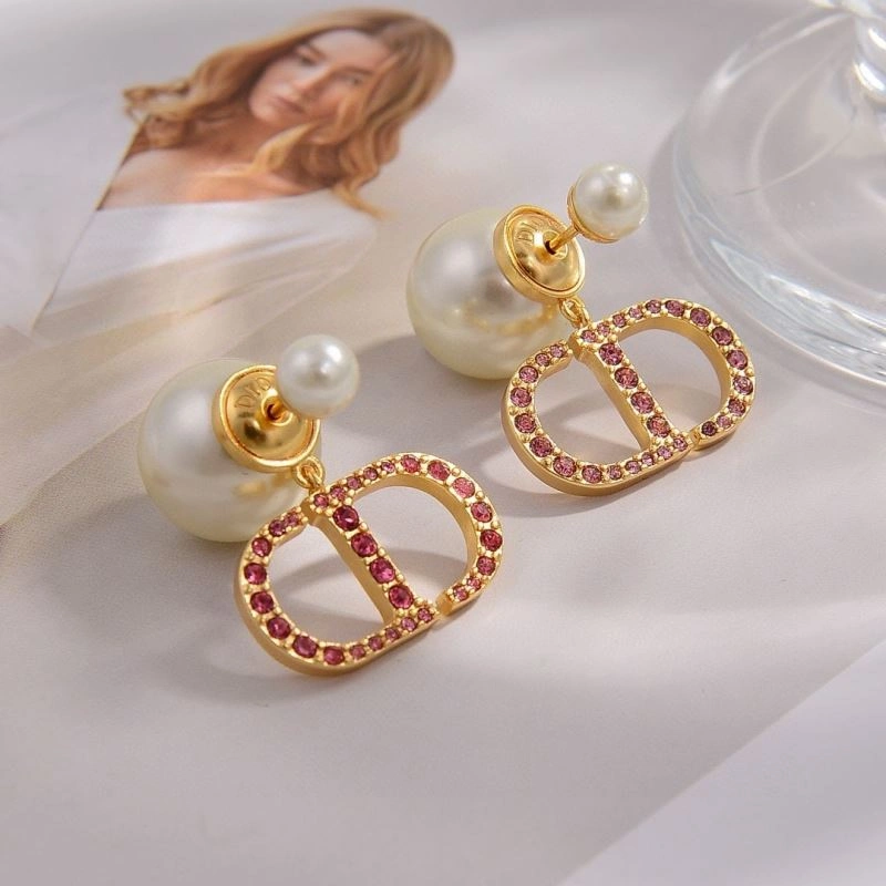 Lightweight Christian Dior Earrings 235813