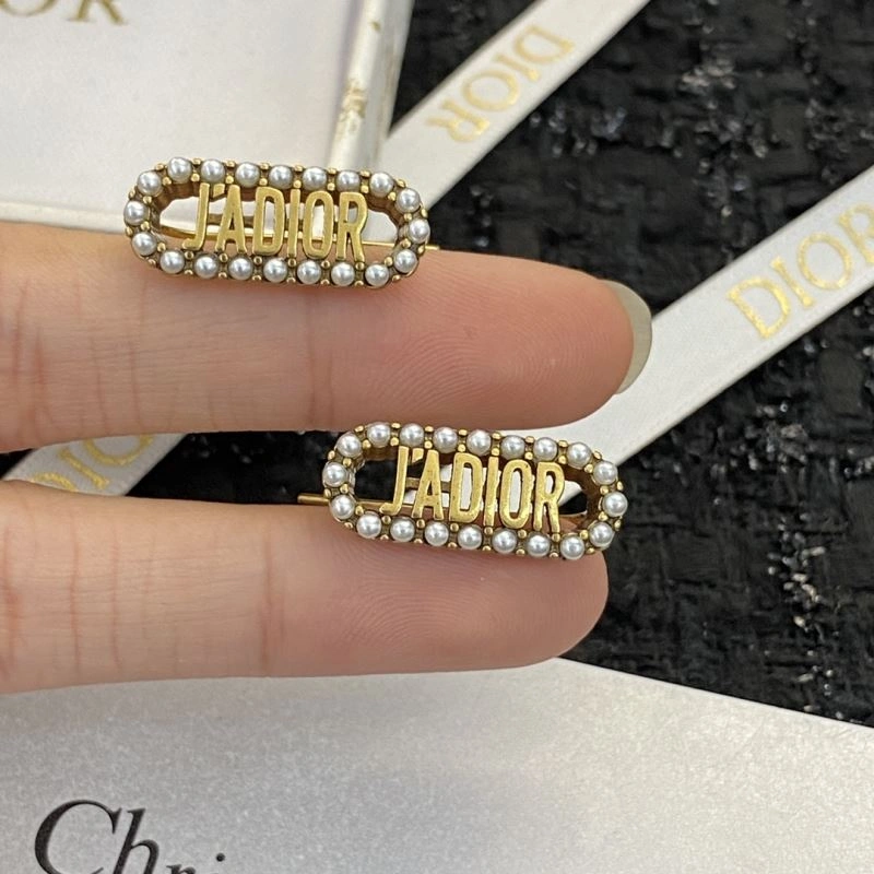 Christian Dior Earrings Packable 235809