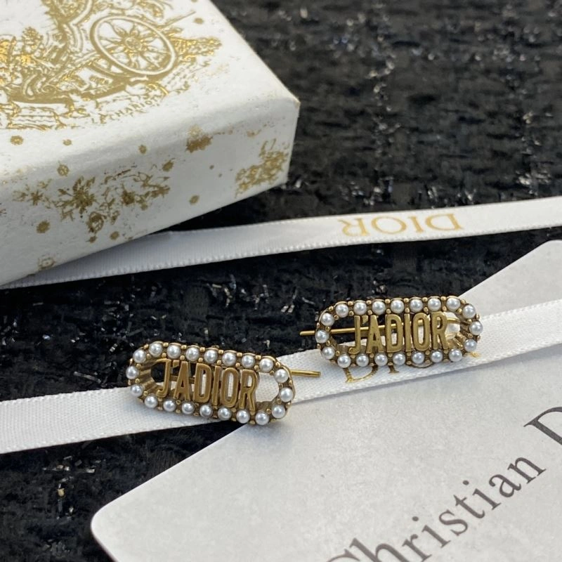 Christian Dior Earrings Packable 235809