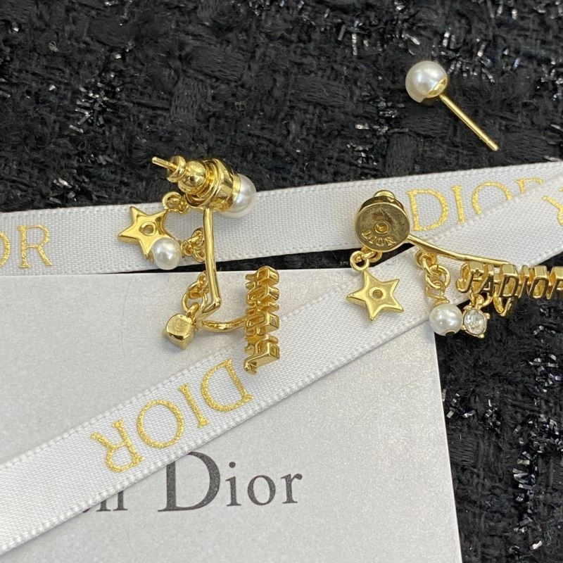 Christian Dior Earrings Attractive 235811
