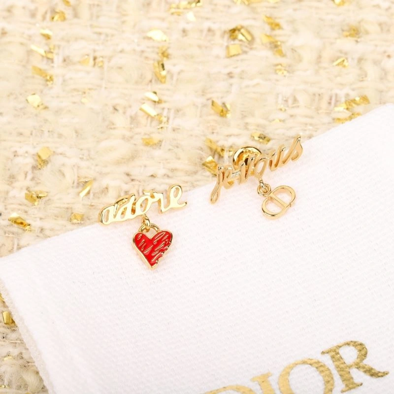 Effortless Christian Dior Earrings 235799