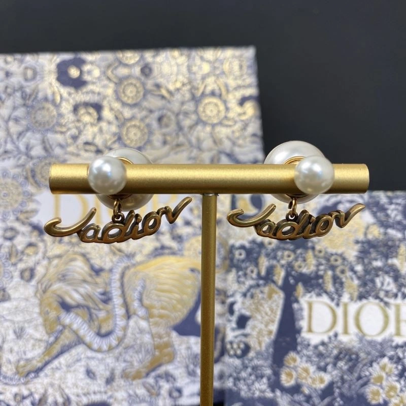 TechFriendly Christian Dior Earrings 235795