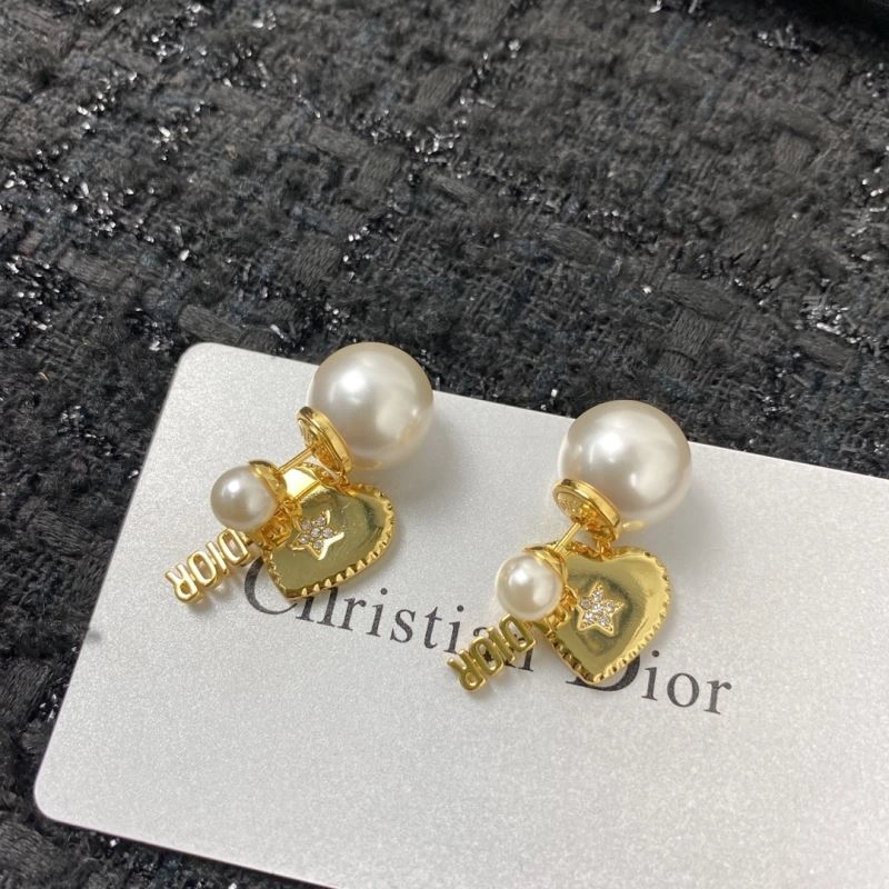Christian Dior Earrings Seasonal 235786