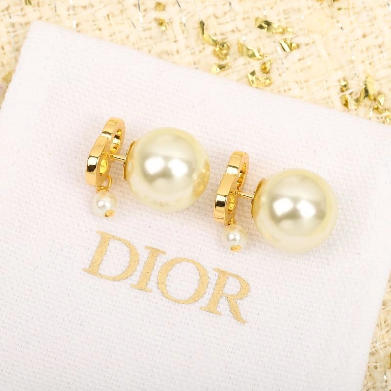 ComfortFit Christian Dior Earrings 235774